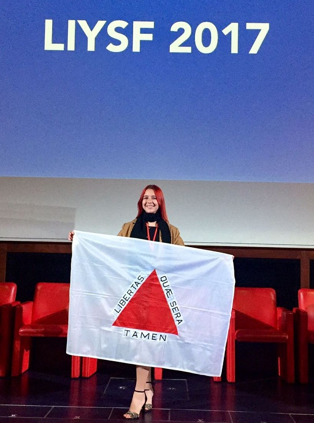 Estudante da rede estadual representa Minas Gerais em evento científico em Londres. Foto: Arquivo Pessoal 